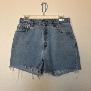 Levi’s 550 High Rise Cut Offs